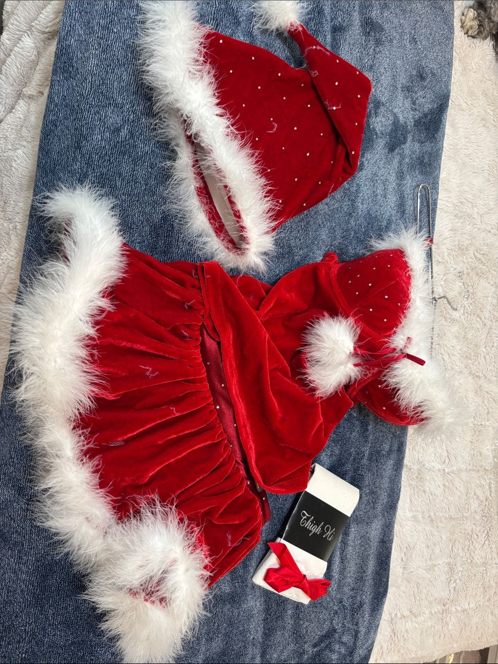 Red Velvet Santa-Inspired Women’s Lingerie Set with Faux Fur Trim
